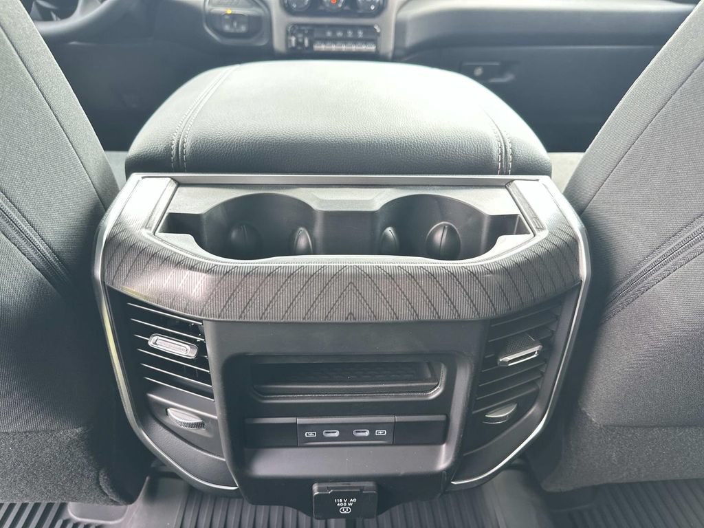 New 2026 RAM 3500 Big Horn AWD/4WD image 11