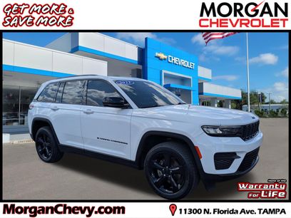 Used 2023 Jeep Grand Cherokee Altitude