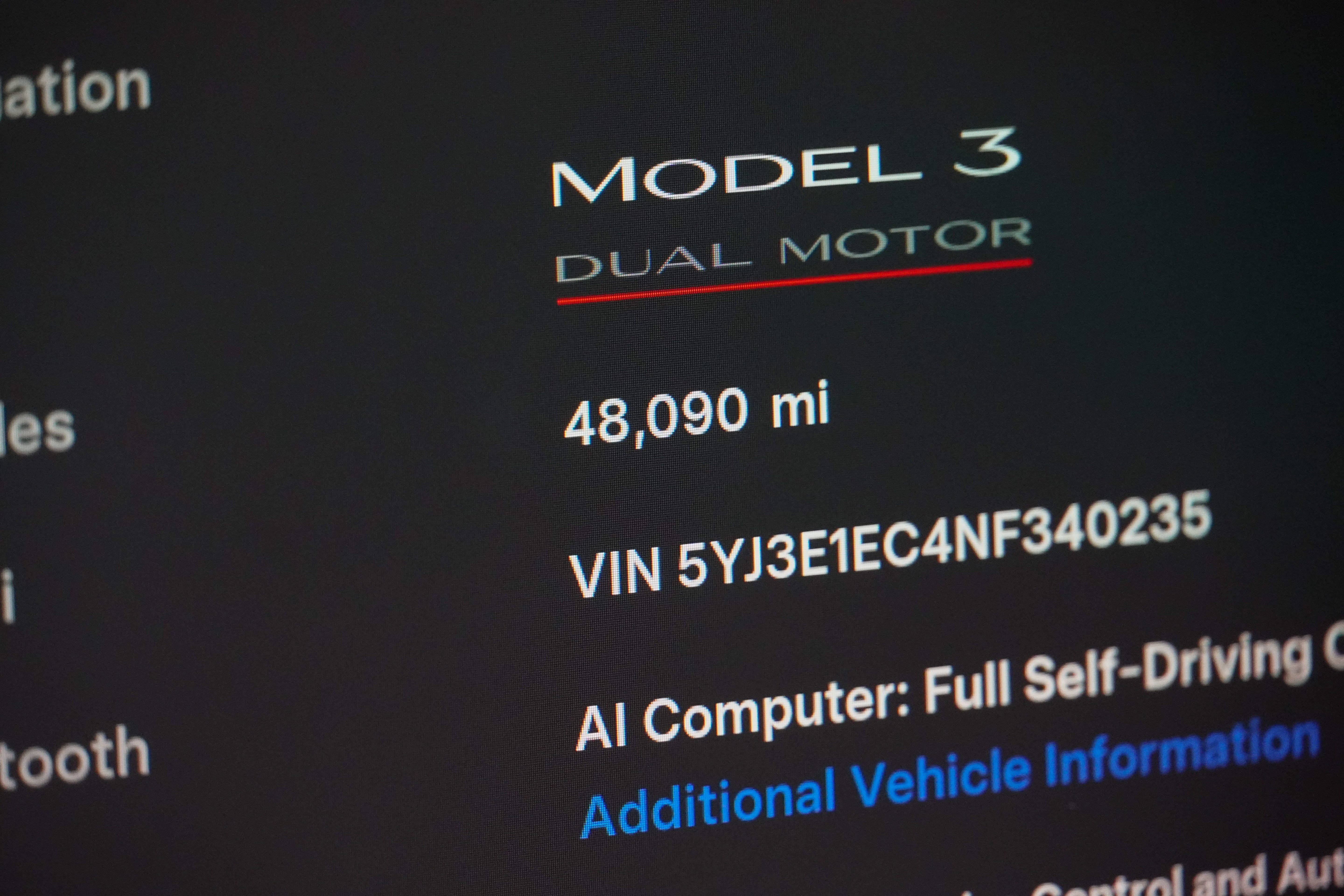 Used 2022 Tesla Model 3 Performance AWD/4WD image 27
