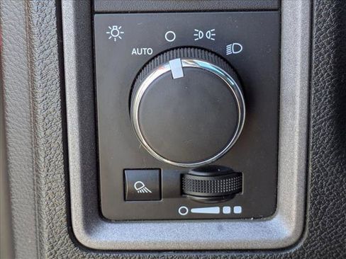 Used 2014 RAM 1500 Tradesman w/ Popular Equipment Group image 10