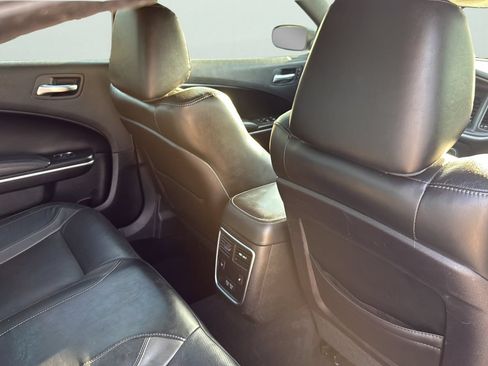 Used 2019 Dodge Charger SXT w/ Leather Interior Group RWD image 24