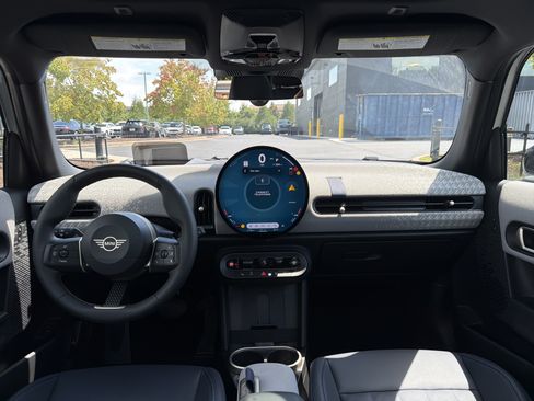 Used 2025 MINI Cooper S FWD image 41
