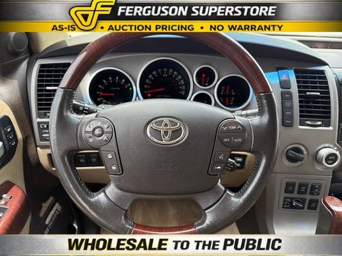 Used 2011 Toyota Sequoia Platinum AWD/4WD image 10
