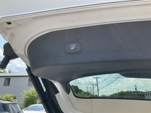 Used 2019 Ford Escape SEL AWD/4WD image 13