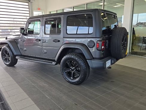 Used 2021 Jeep Wrangler Unlimited Sport image 10