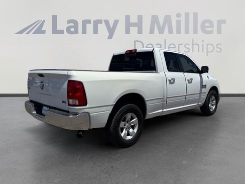 Used 2017 RAM 1500 Classic SLT RWD image 5