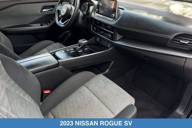 Used 2023 Nissan Rogue SV FWD image 18
