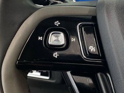 Used 2023 Lincoln Corsair AWD w/ Equipment Group 102A image 19