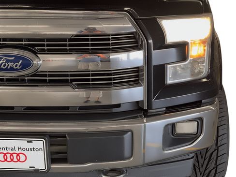 Used 2017 Ford F150 Lariat image 11