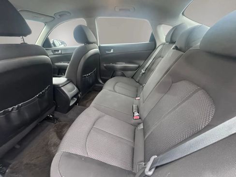 Used 2018 Kia Optima LX FWD image 14