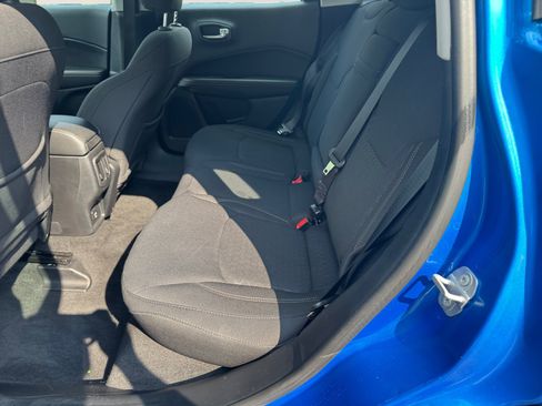 Used 2018 Jeep Compass Sport FWD image 13