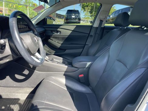 Used 2023 Honda Accord Touring image 16