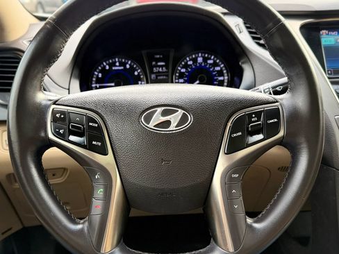 Used 2013 Hyundai Azera w/ Technology Pkg FWD image 13