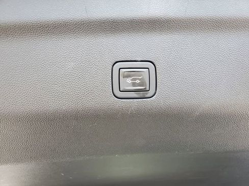 Certified 2023 Chevrolet Tahoe LT AWD/4WD image 12