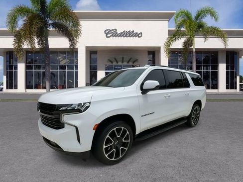 Certified 2023 Chevrolet Suburban RST RWD image 6
