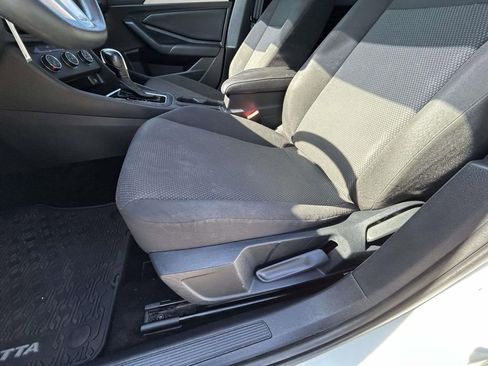 Used 2019 Volkswagen Jetta S w/ Driver Assistance Package FWD image 17