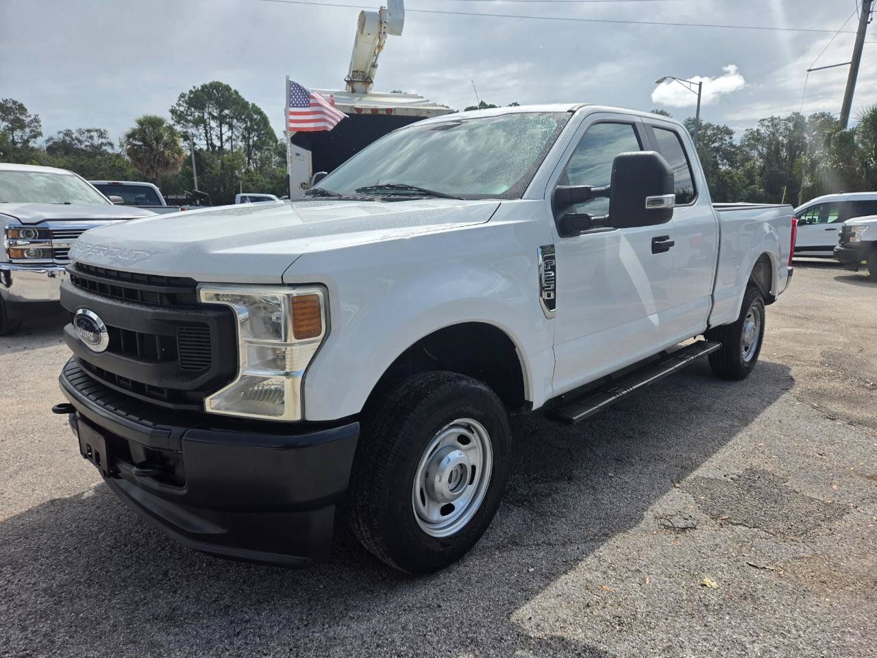 Used 2022 Ford F250 XL w/ Power Equipment Group AWD/4WD image 7