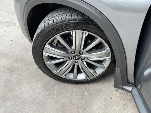 Used 2021 INFINITI QX50 Sensory AWD/4WD image 13