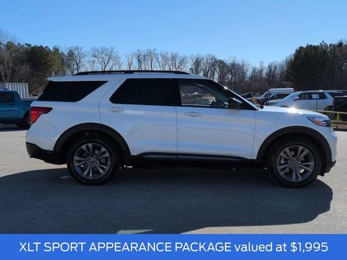 Certified 2023 Ford Explorer XLT w/ Equipment Group 202A image 4