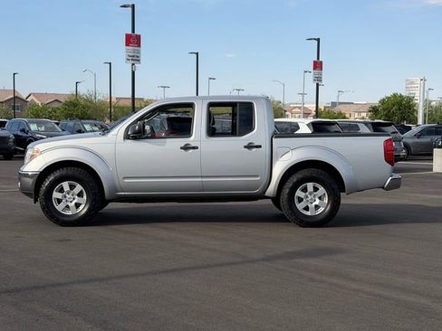Used 2007 Nissan Frontier SE w/ SE Value Truck Pkg RWD image 2