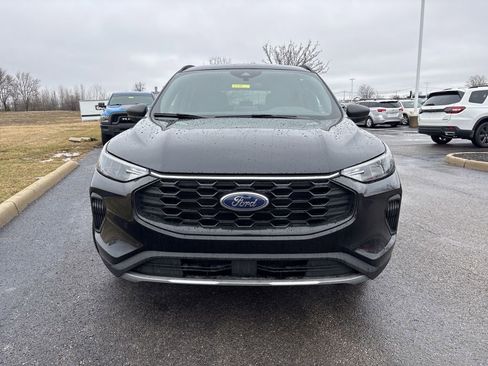 Used 2025 Ford Escape ST-Line image 2
