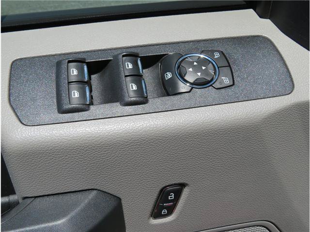 Used 2021 Ford F250 XL w/ STX Appearance Package AWD/4WD image 10