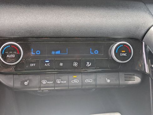 Used 2021 Hyundai Elantra SEL w/ Convenience Package FWD image 21