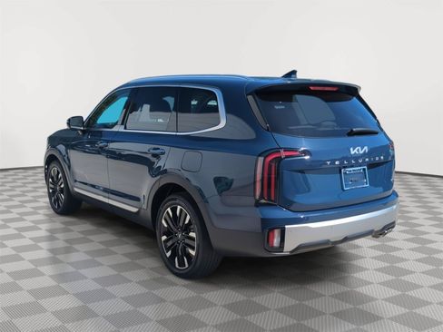 Used 2024 Kia Telluride SX AWD/4WD image 3