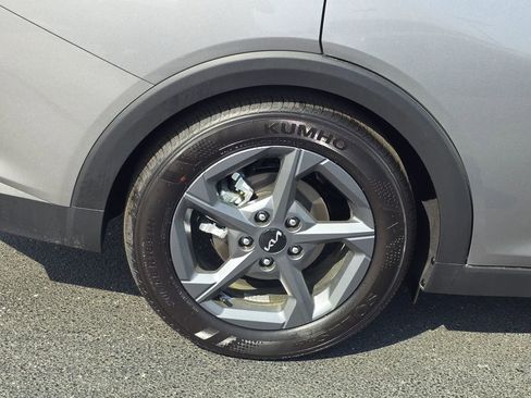 New 2026 Kia K4 LXS image 12