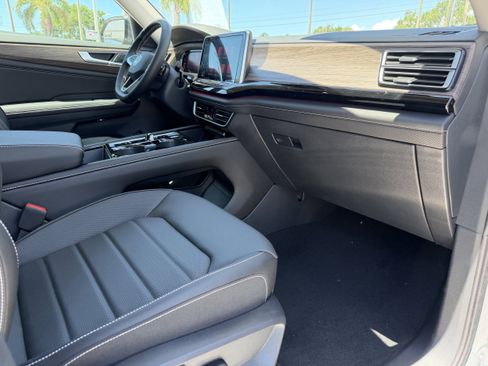 New 2026 Volkswagen Atlas SEL AWD/4WD image 12