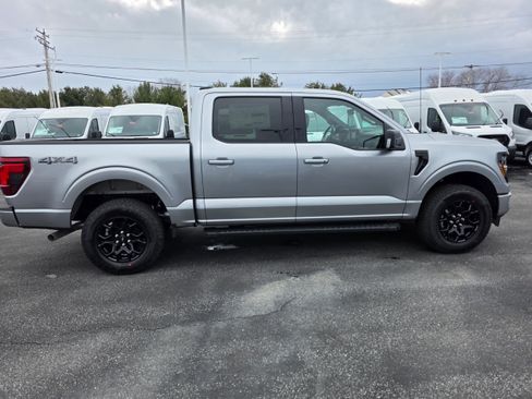 New 2026 Ford F150 XLT w/ Equipment Group 302A MID image 6