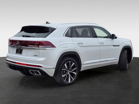 New 2026 Volkswagen Atlas Cross Sport SEL Premium R-Line image 5
