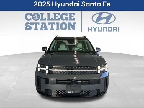 Used 2025 Hyundai Santa Fe Calligraphy image 2