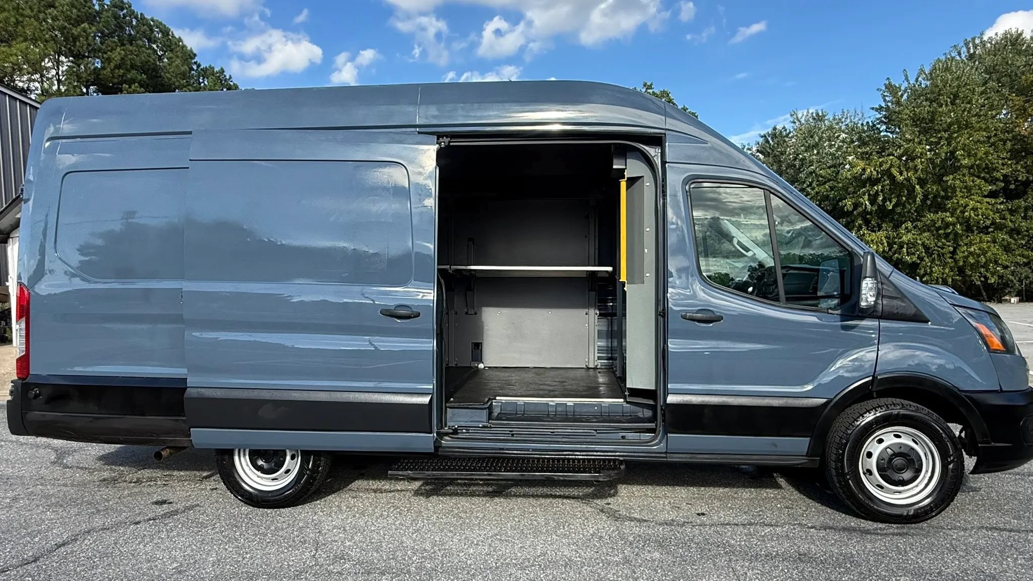 Used 2020 Ford Transit 250 148 High Roof Extended RWD image 7