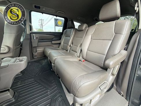 Used 2015 Honda Odyssey Touring image 15