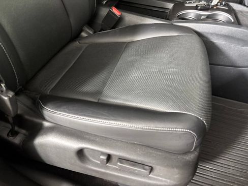 Used 2023 Honda Ridgeline RTL-E image 32