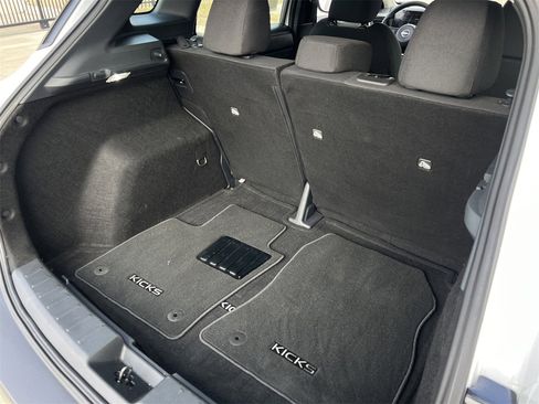 Certified 2025 Nissan Kicks S image 26