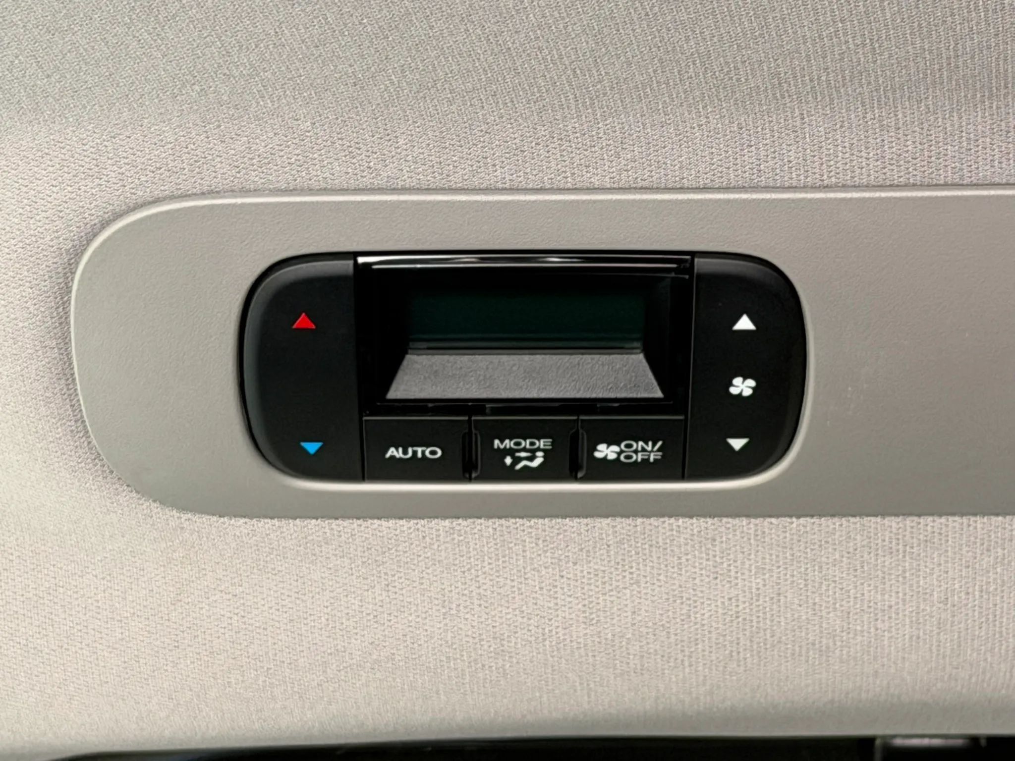 Used 2024 Honda Odyssey Touring image 23