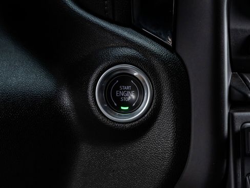 Used 2020 Chevrolet Silverado 2500 LTZ w/ LTZ Premium Package image 19