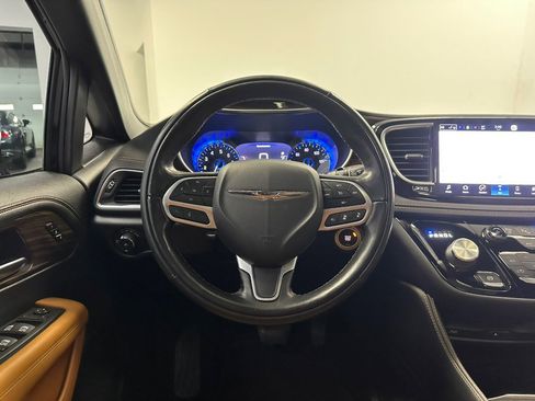 Used 2022 Chrysler Pacifica Pinnacle image 44