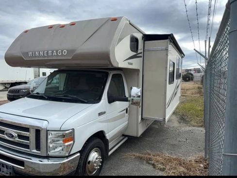 Used 2016 Ford E-450 and Econoline 450 Super Duty w/ Motorhome Prep Package image 2