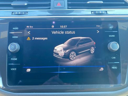 Used 2023 Volkswagen Tiguan SE AWD/4WD image 39