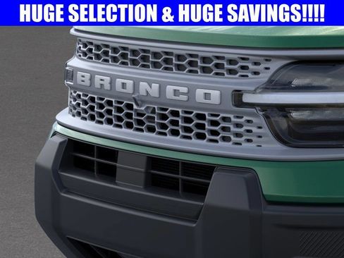 New 2025 Ford Bronco Sport Outer Banks AWD/4WD image 17