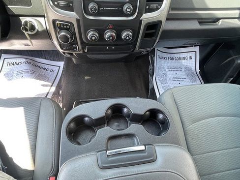 Used 2017 RAM 1500 Classic SLT image 20