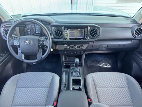 Used 2022 Toyota Tacoma SR w/ SX Package image 11
