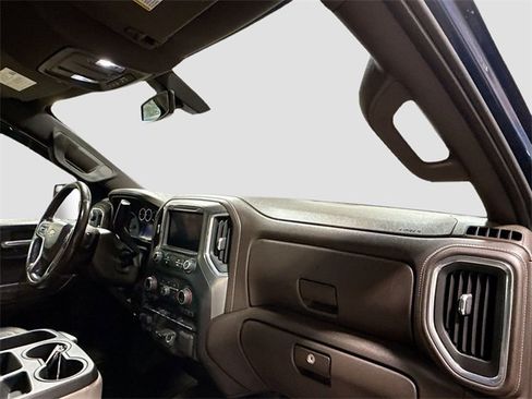 Used 2019 Chevrolet Silverado 1500 LTZ image 28