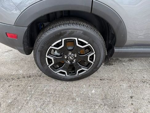 Used 2025 Ford Bronco Sport Outer Banks w/ Outer Banks Tech Package+ image 27