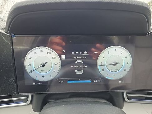 New 2026 Hyundai Elantra Limited FWD image 27