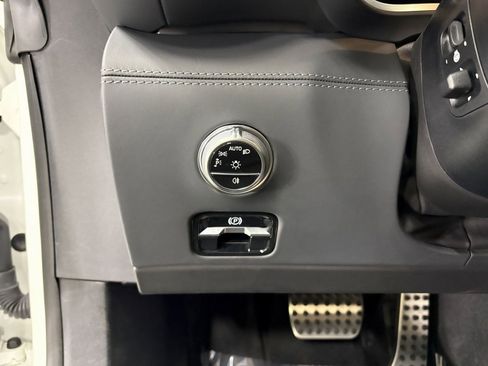 Used 2022 Mercedes-Benz SL 63 AMG 4MATIC image 12