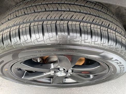 Used 2023 Buick Enclave Essence w/ Sport Touring Edition image 34